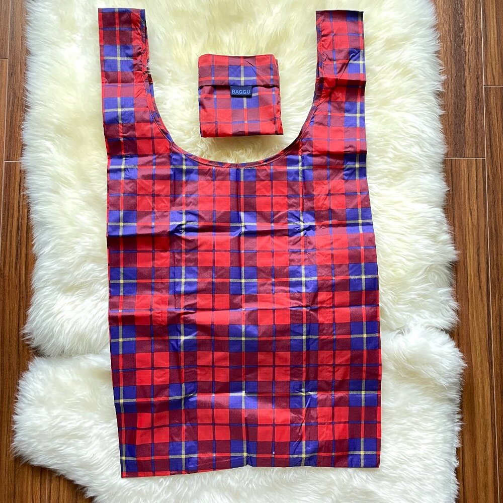 【NOT FOR SALE】NWOT Big Baggu - Red Tartan